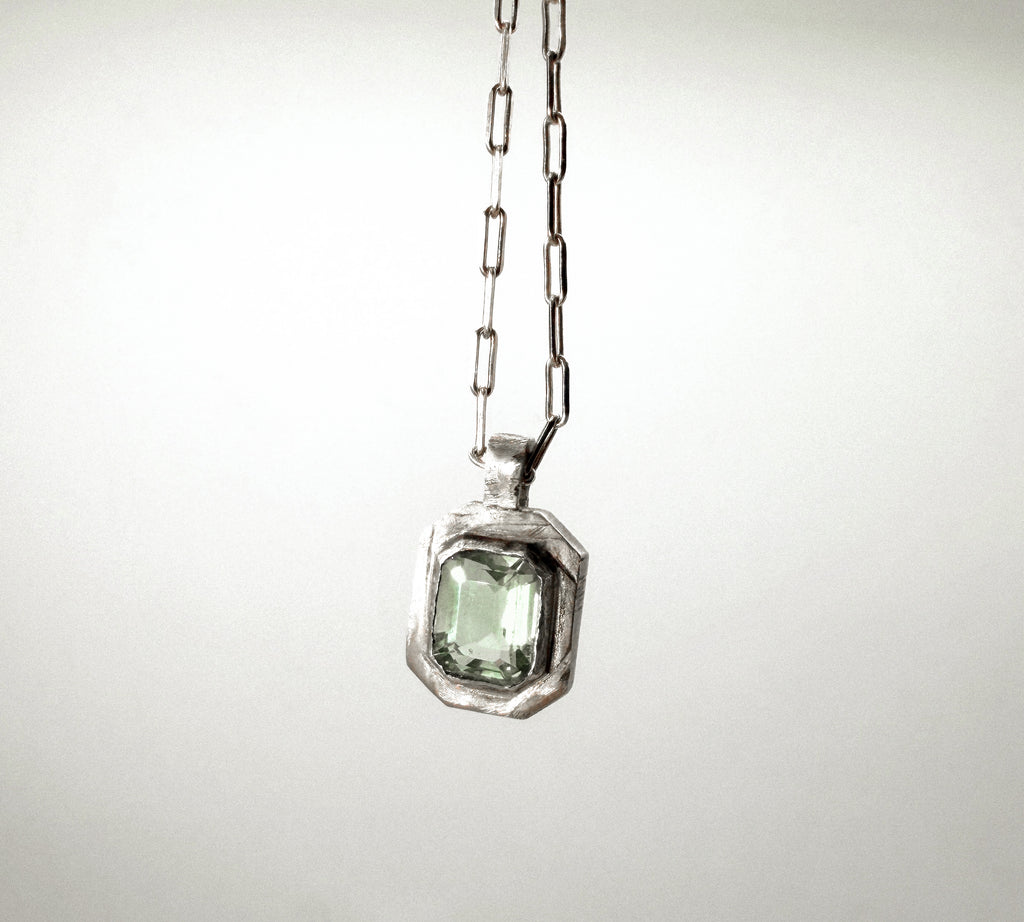 "The necklace"
